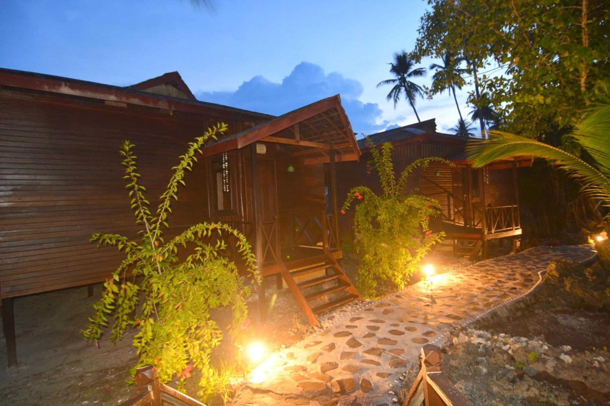 Nunukan Island Resort Maratua Island 外观 照片